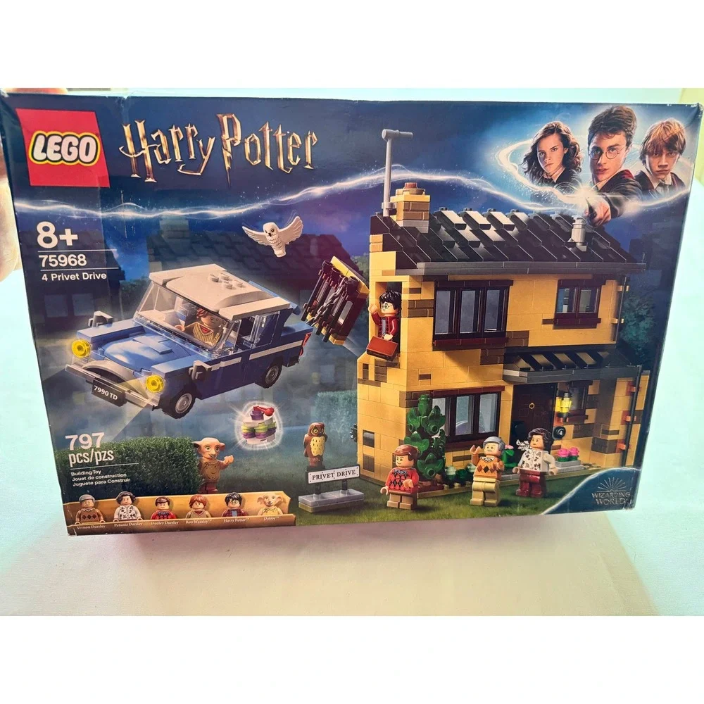 LEGO Harry Potter 4 Privet Drive 75968 Building Set 797 Pcs Flying Ford Anglia - Picture 3 of 5
